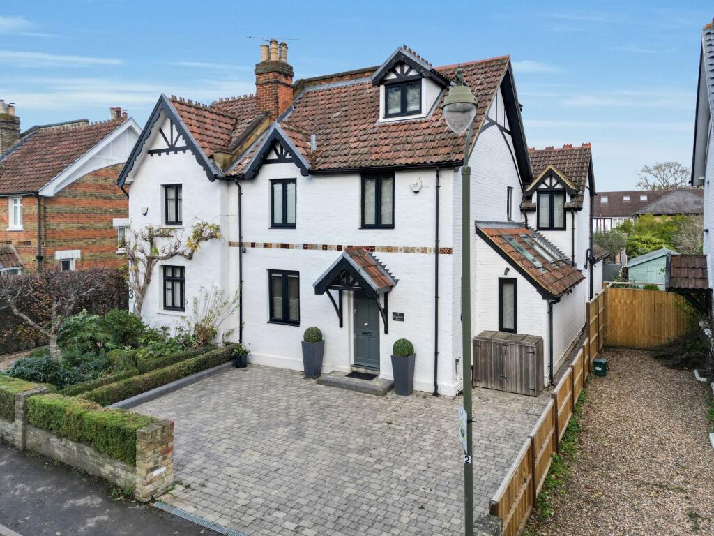 Main image of property: Summer Road, East Molesey, KT8