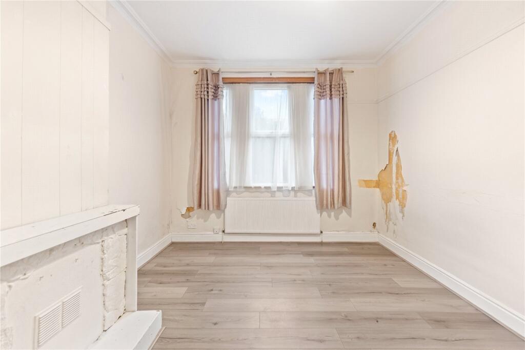Apartment in London, Leyton - View 5