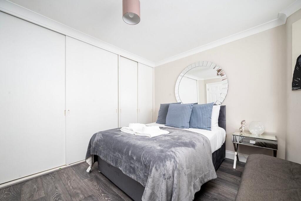 2 bedroom flat for rent