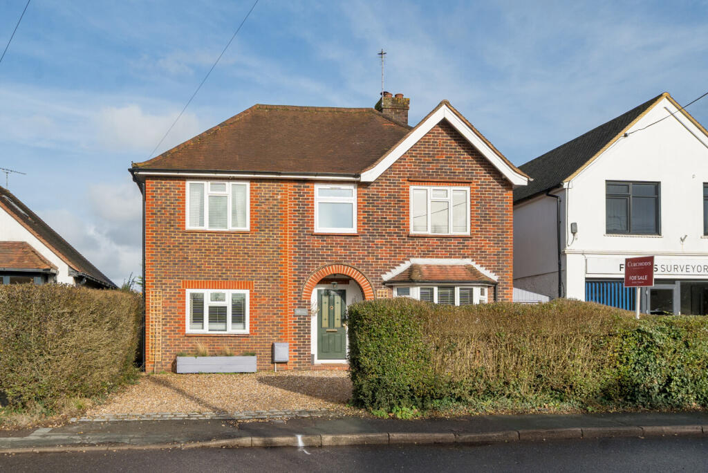 4-bed detached on High Street, Horsell, GU21, £875,000