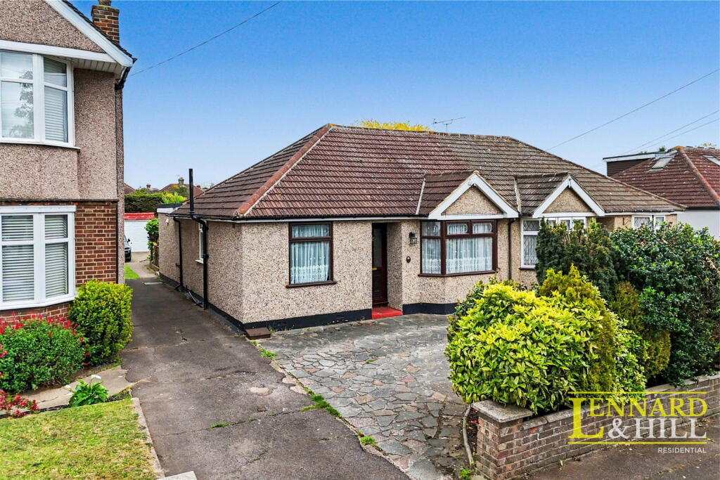 Main image of property: Victoria Avenue, North Grays, RM16 2RW