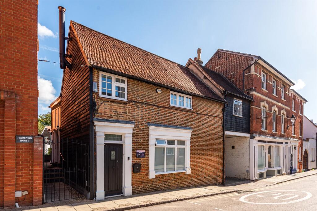 4-bed detached on Tilehouse Street, Hitchin, Hertfordshire, SG5, £900,000