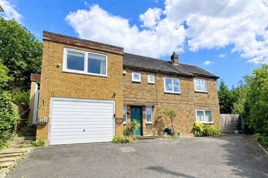 Main image of property: Elmlee Close, Chislehurst, BR7