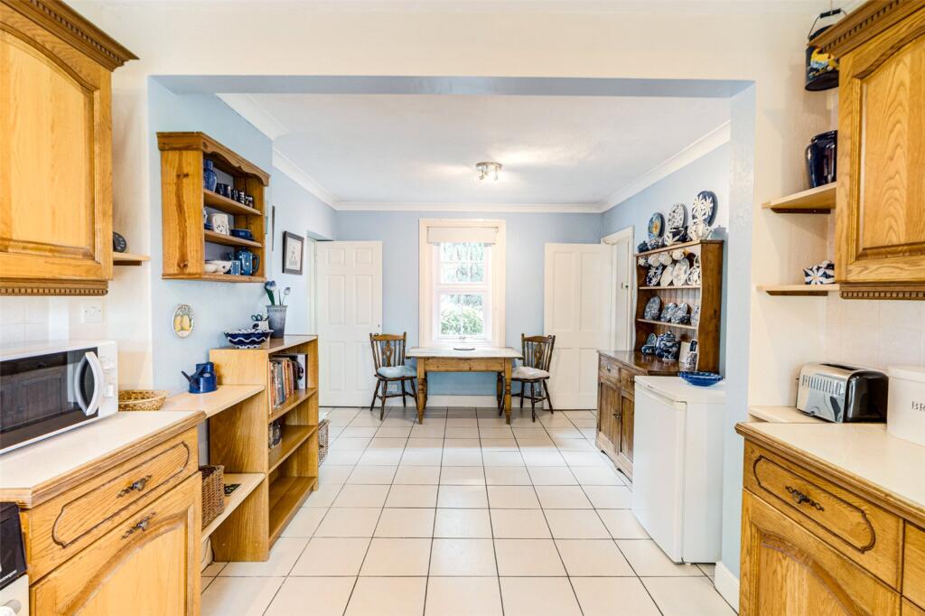 House in Brighton - View 4