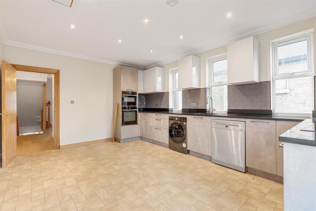 Main image of property: Ashleigh Road, Mortlake, London