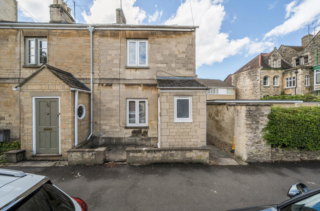 Main image of property: Victoria Road, Cirencester, Gloucestershire, GL7