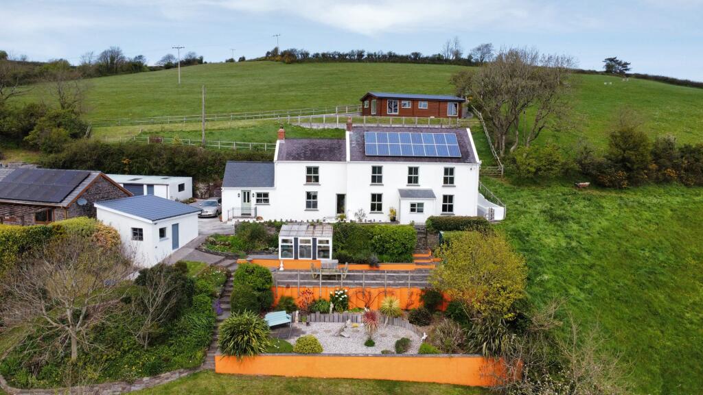 Main image of property: Laugharne, Carmarthen, SA33