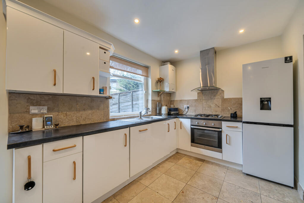 Apartment in London - View 4