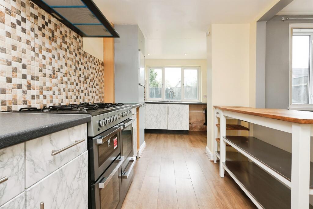Greenvale Avenue, Birmingham photo 4