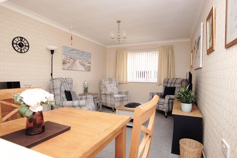 Apartment in Gosport, Lee-on-the-Solent - View 2