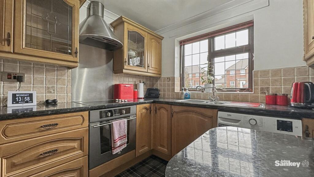 House in Mansfield, Warsop - View 5