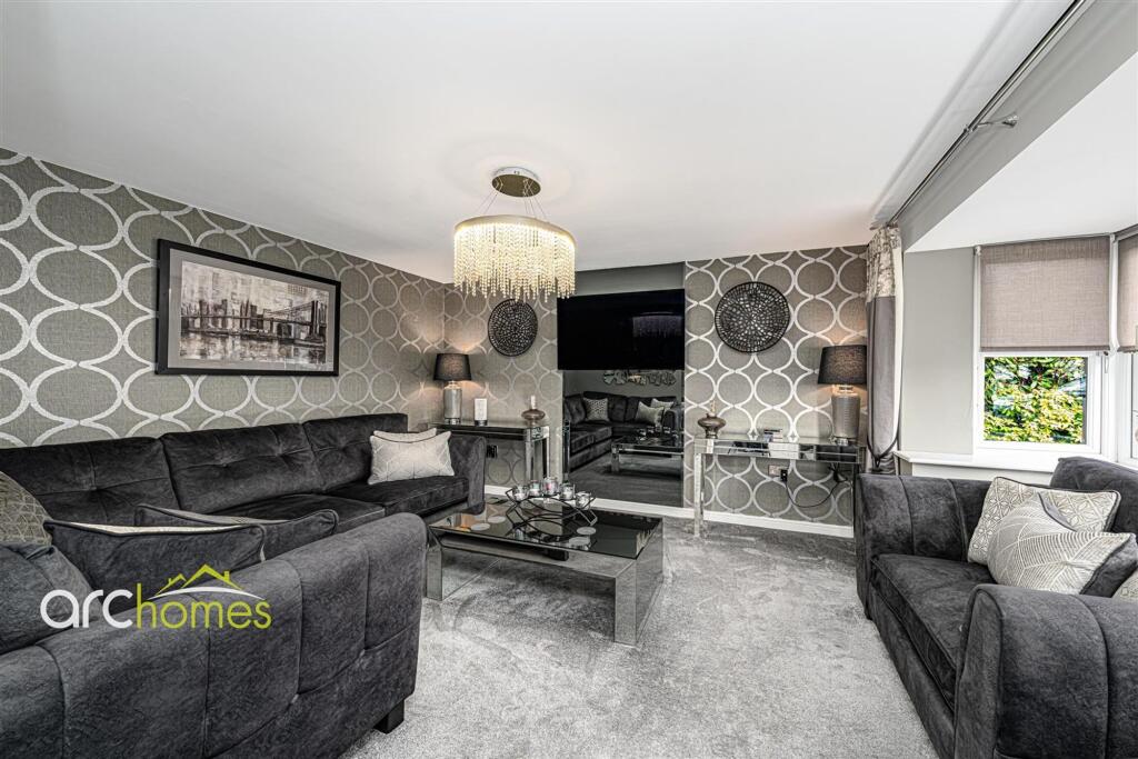 House in Wigan, Westleigh - View 2