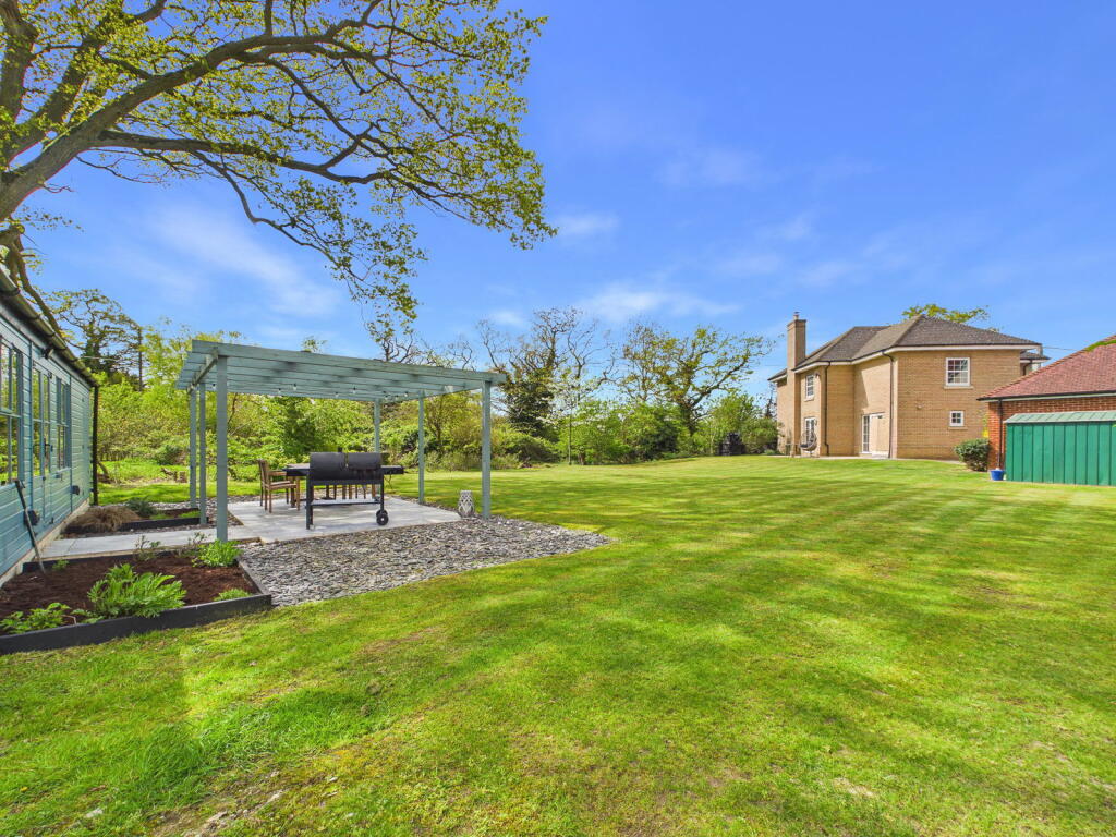 House in Mid Suffolk, Worlingworth - View 2