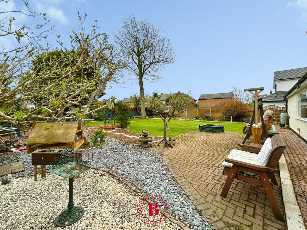 House in Melton Mowbray - View 2