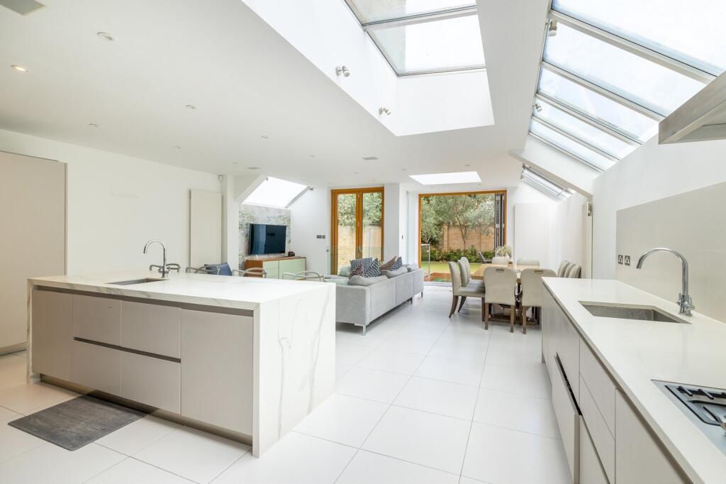 Main image of property: Cloncurry Street, London, SW6