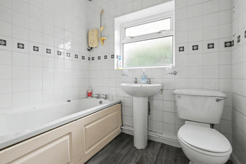 House in Portsmouth - View 4