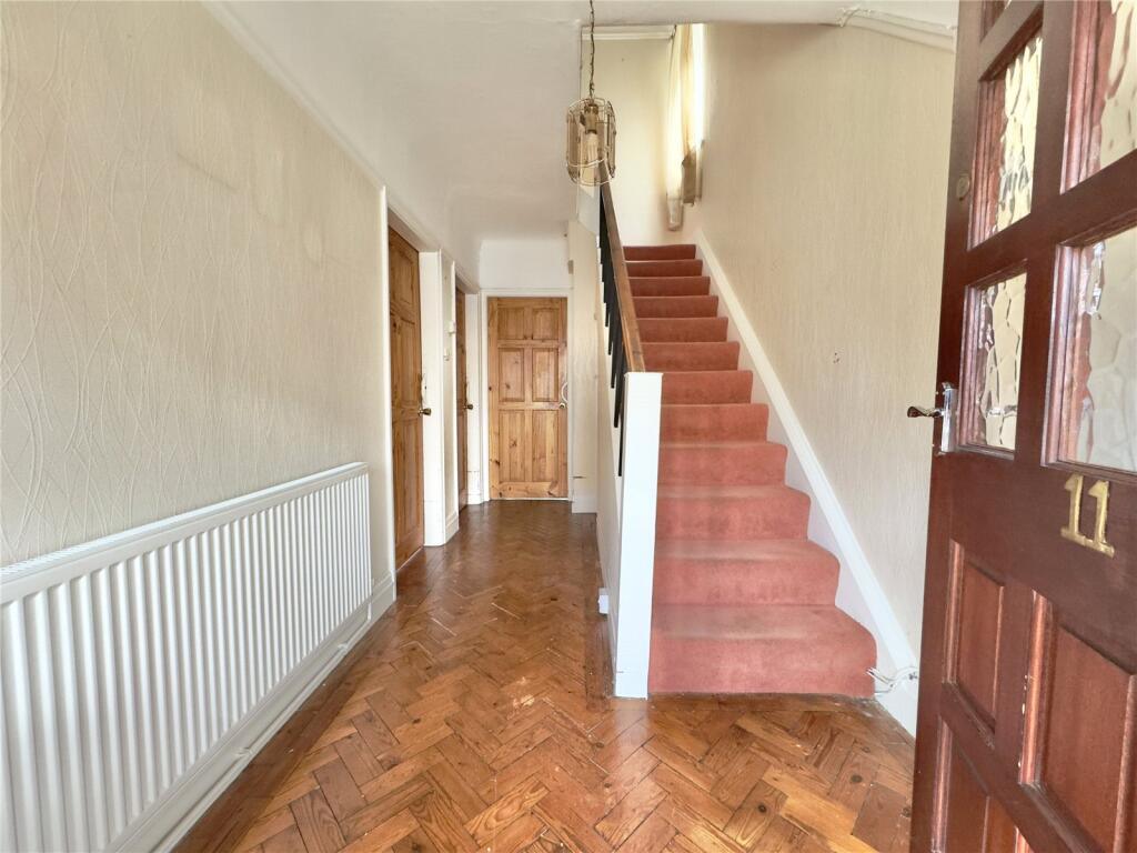 Radnor Avenue, Heswall, Wirral, CH60 photo 4