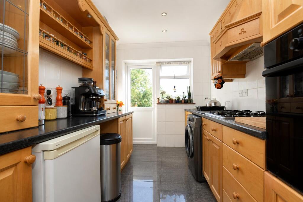 House in Fareham, West End - View 5