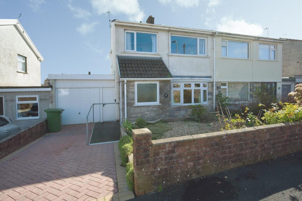 Main image of property: Rhyd Y Nant, Pontyclun