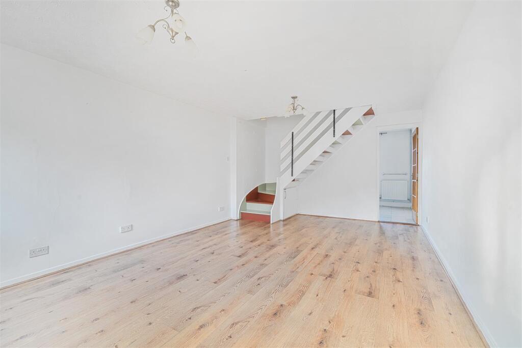 Prideaux Road, Ivybridge photo 3
