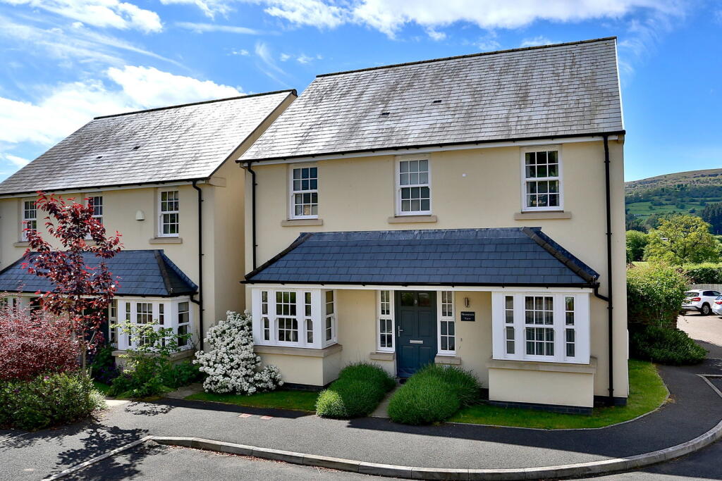 4-bed detached on Mountain View, 9 The Green, Crickhowell, Powys, NP8 1EX, £500,000