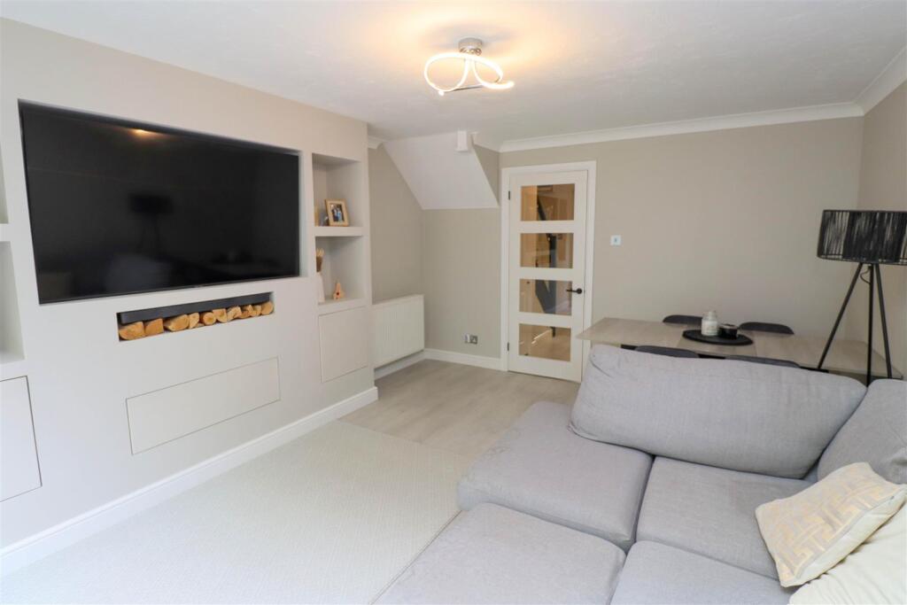 House in Hart, Crookham Village - More