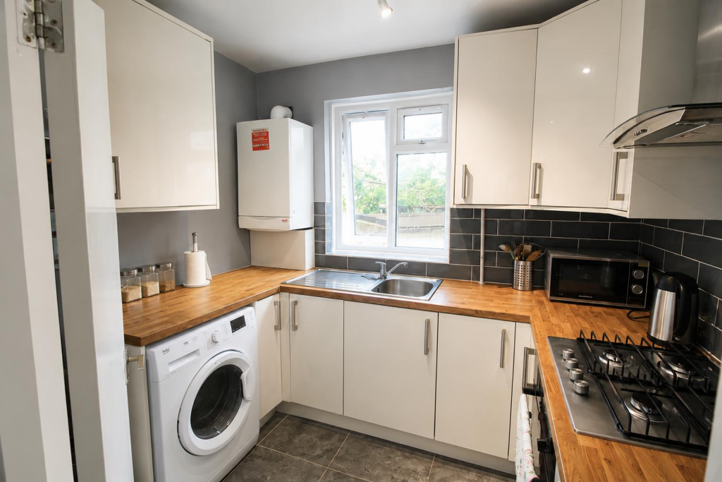 Apartment in London - More