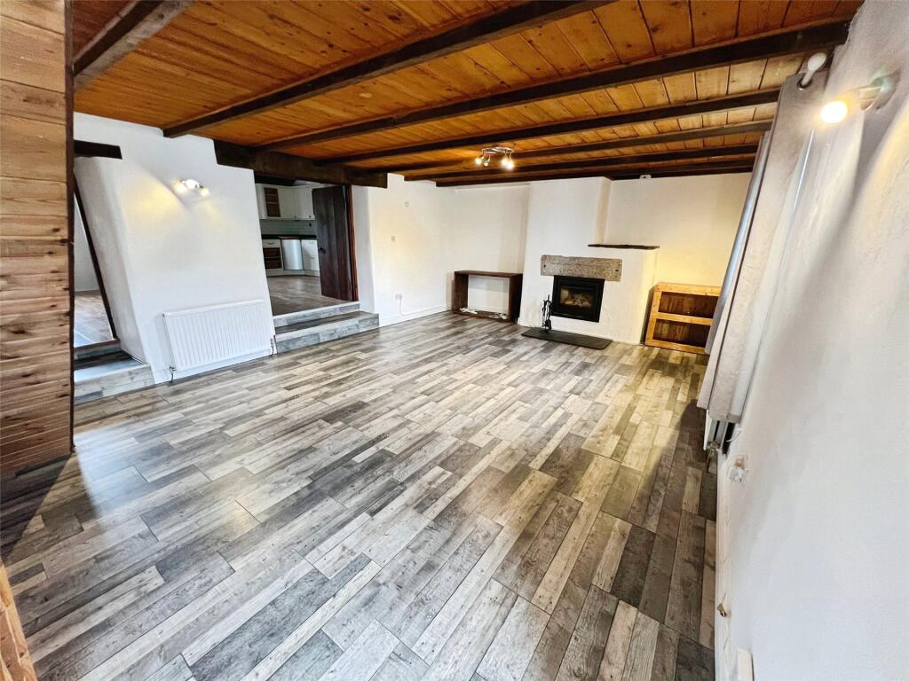 House in Truro - View 5