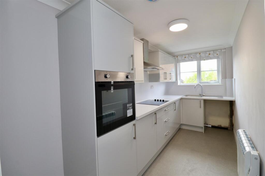 Apartment in York - View 4