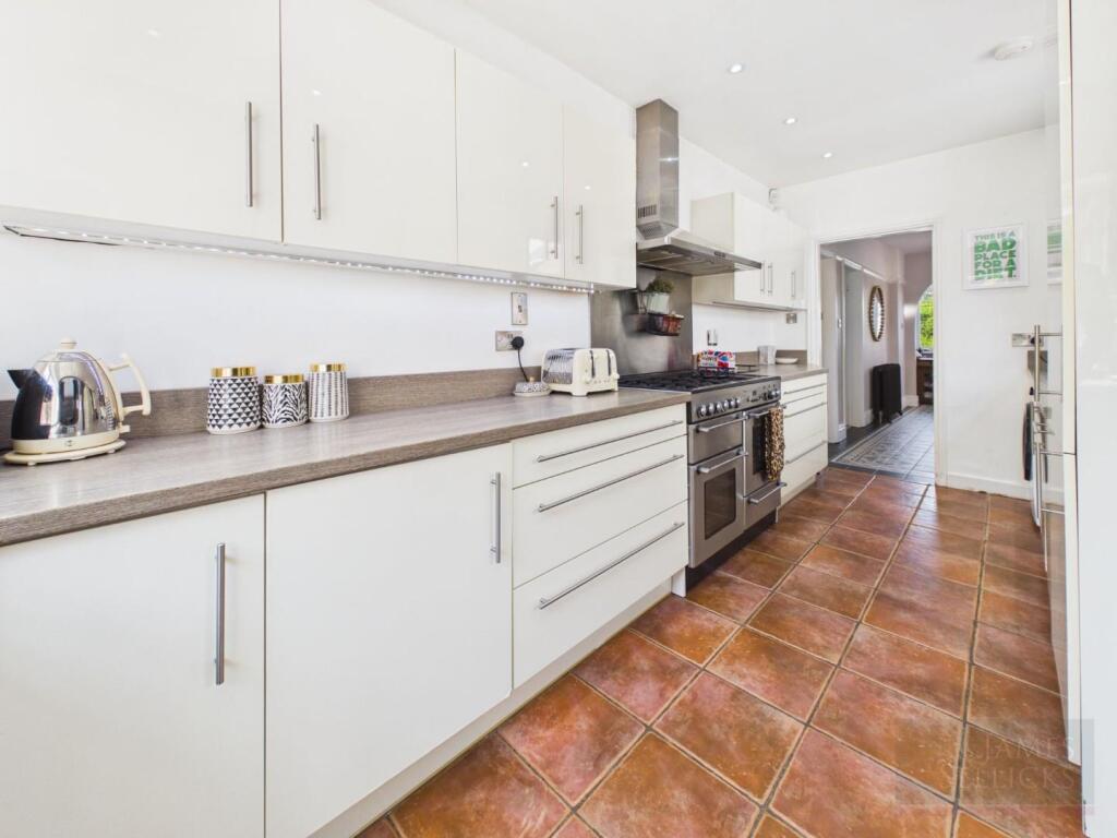 House in Leicester - View 5
