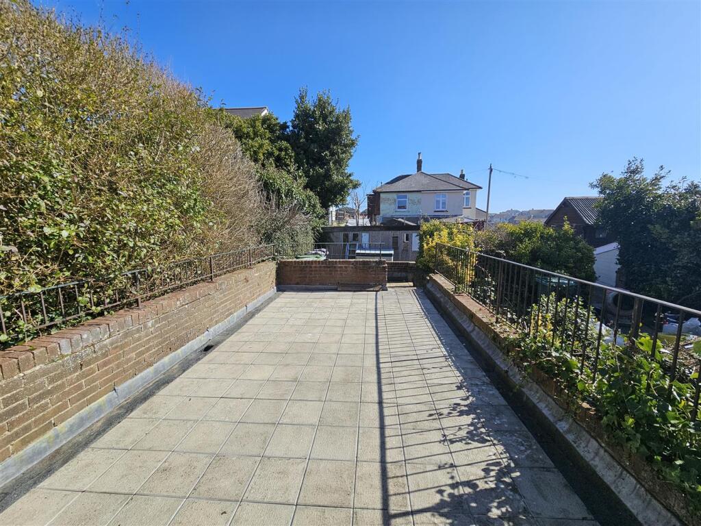 Main image of property: REGENT STREET, SHANKLIN