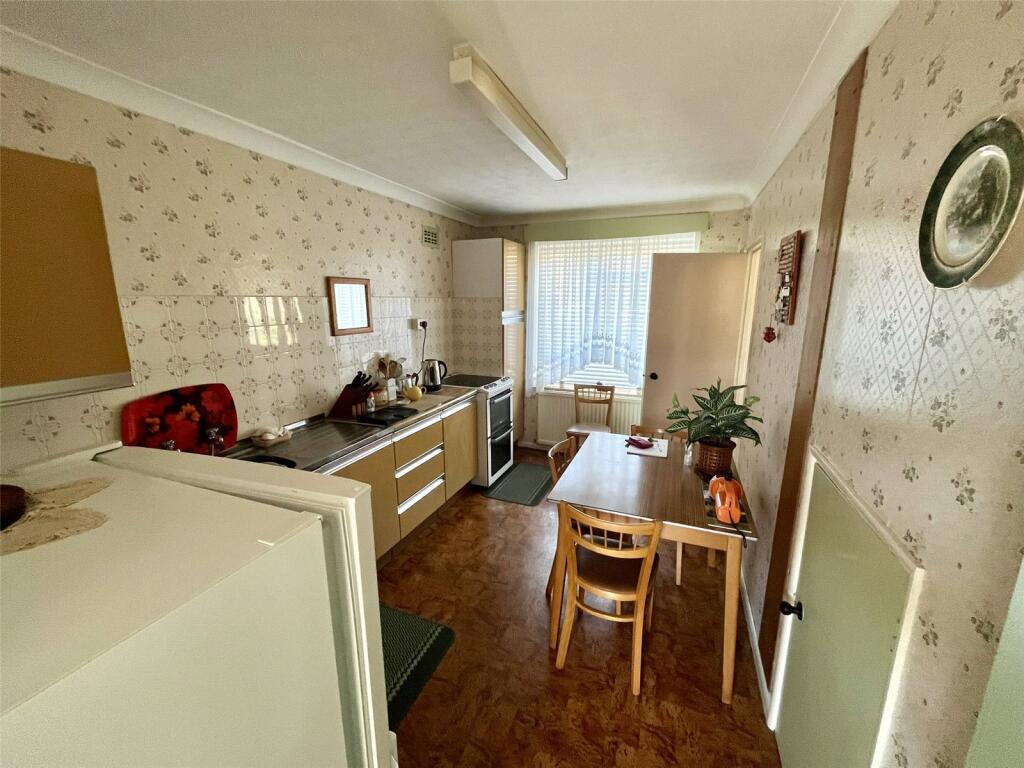 Purland Road, Norwich, Norfolk, NR7 photo 2