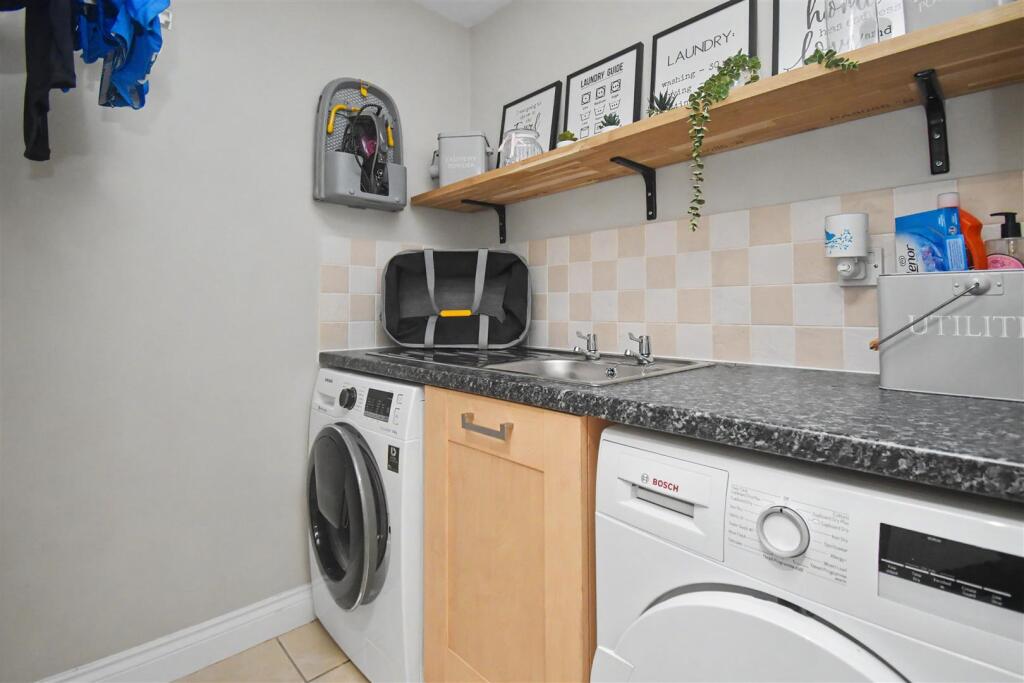 House in Northampton - View 5