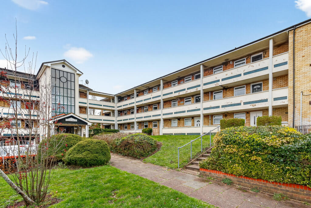 Main image of property: South Lynn Crescent, Bracknell, RG12