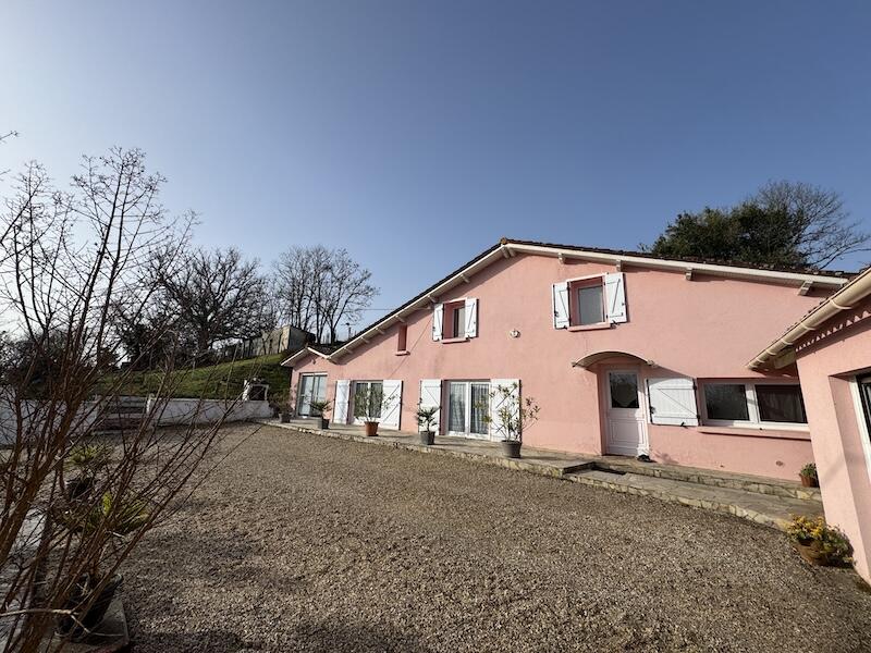Main image of property: La Barde, Charente-Maritime, Poitou-Charentes