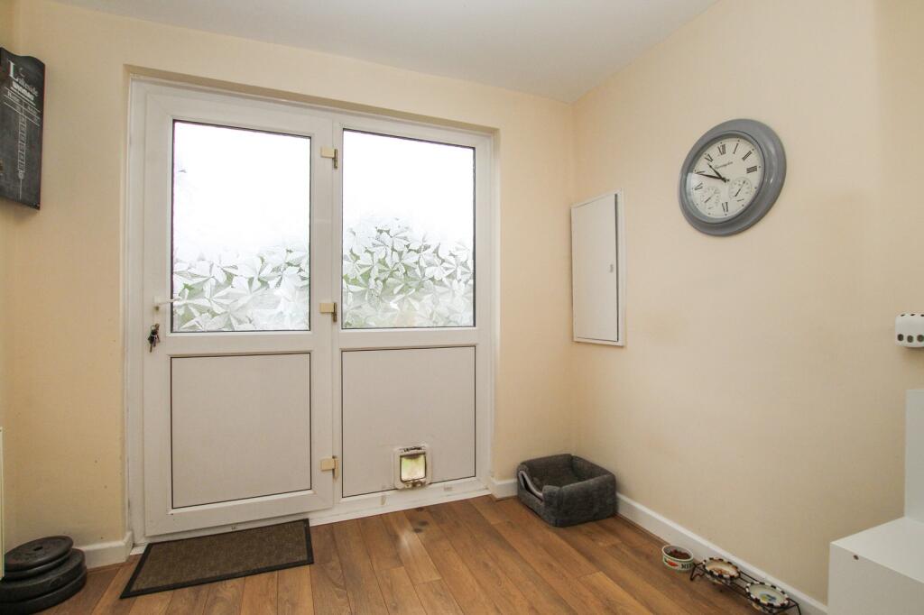 Sycamore Close, Crawley, West Sussex. RH11 7NS - View 6