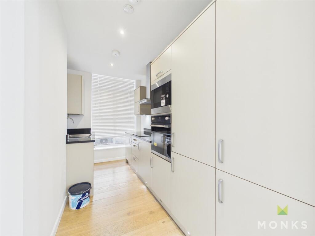 Apartment in Shrewsbury - View 3