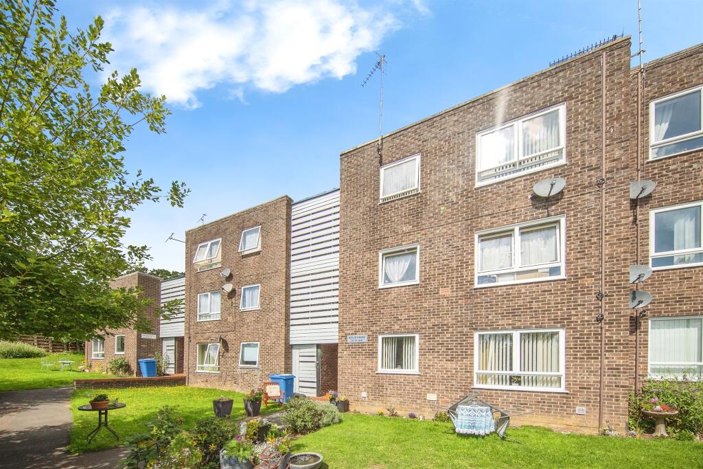 Main image of property: Hale Close, Ipswich