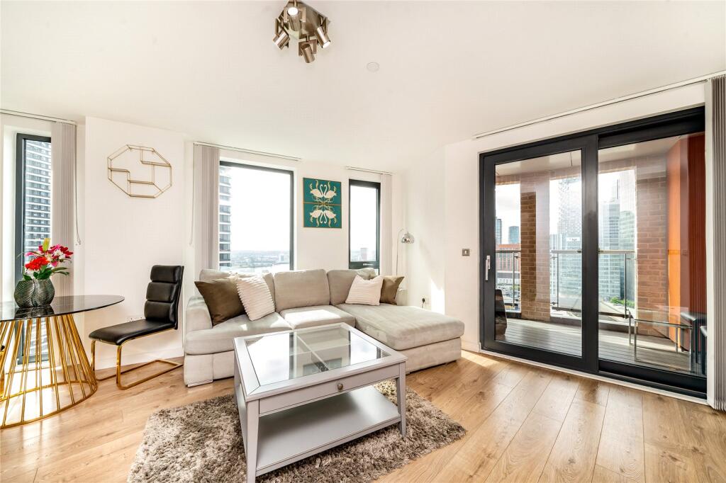 Main image of property: Williamsburg Plaza, London, E14