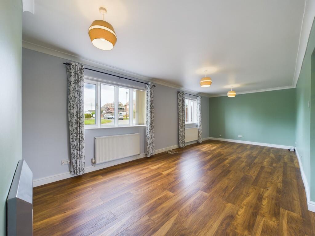 House in Northampton - More