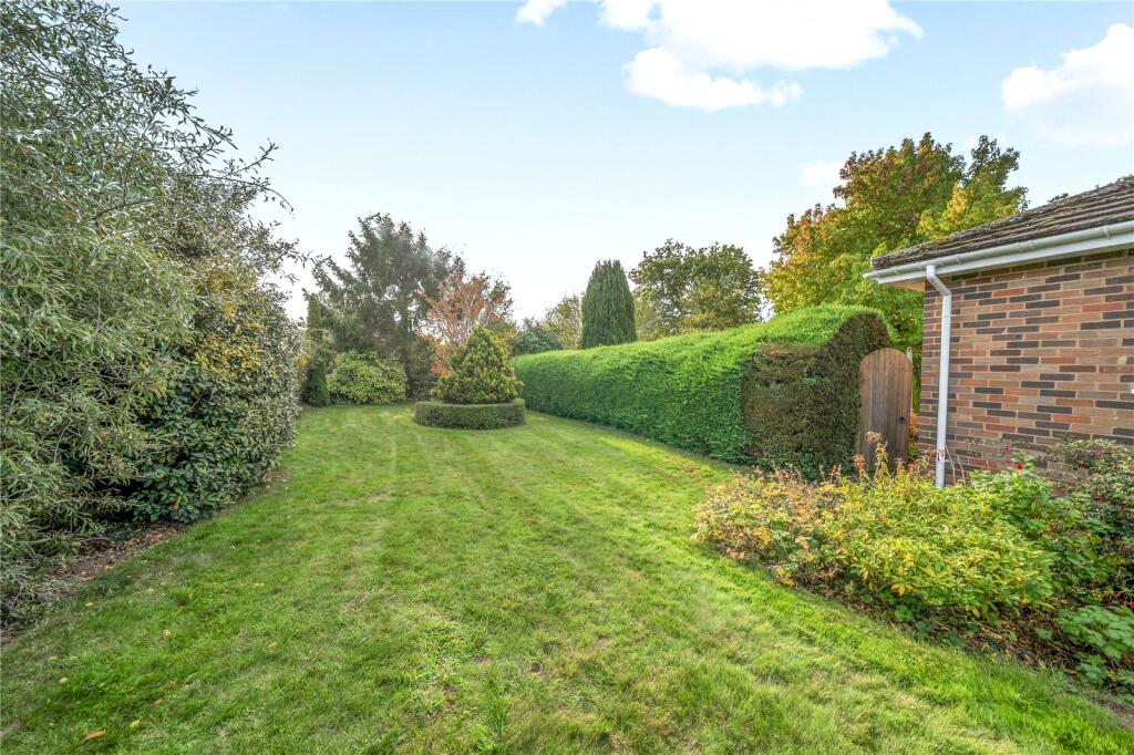 10, Huntington Green, Ashford Carbonel, Ludlow, Shropshire photo 2