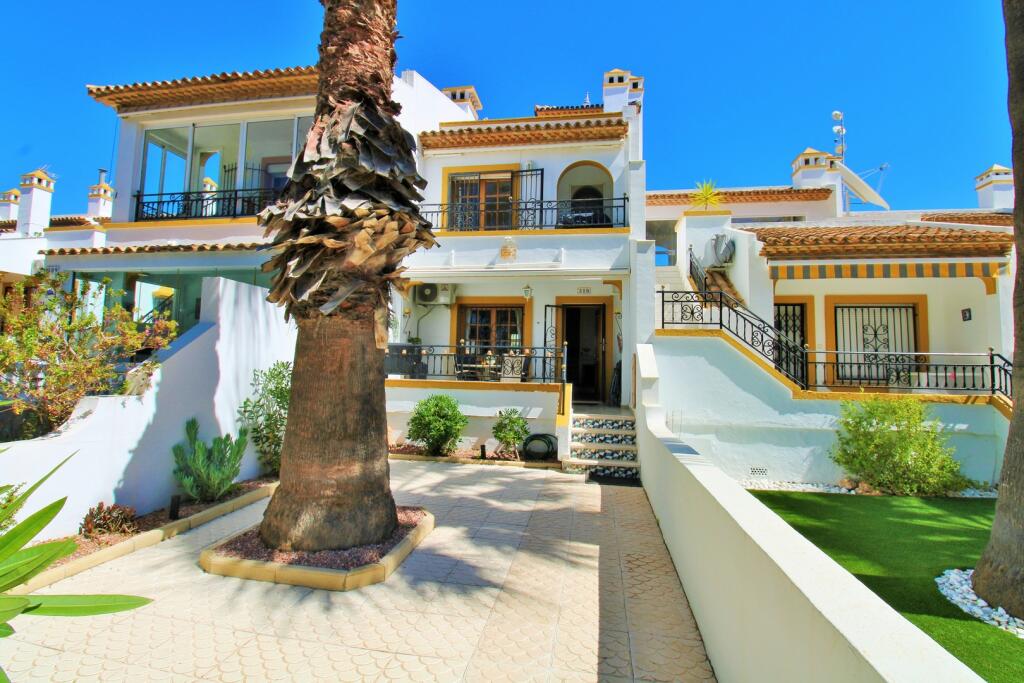 Main image of property: Valencia, Alicante, Villamartin