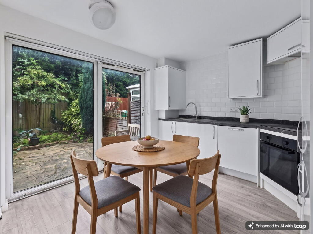 House in Tonbridge - View 4