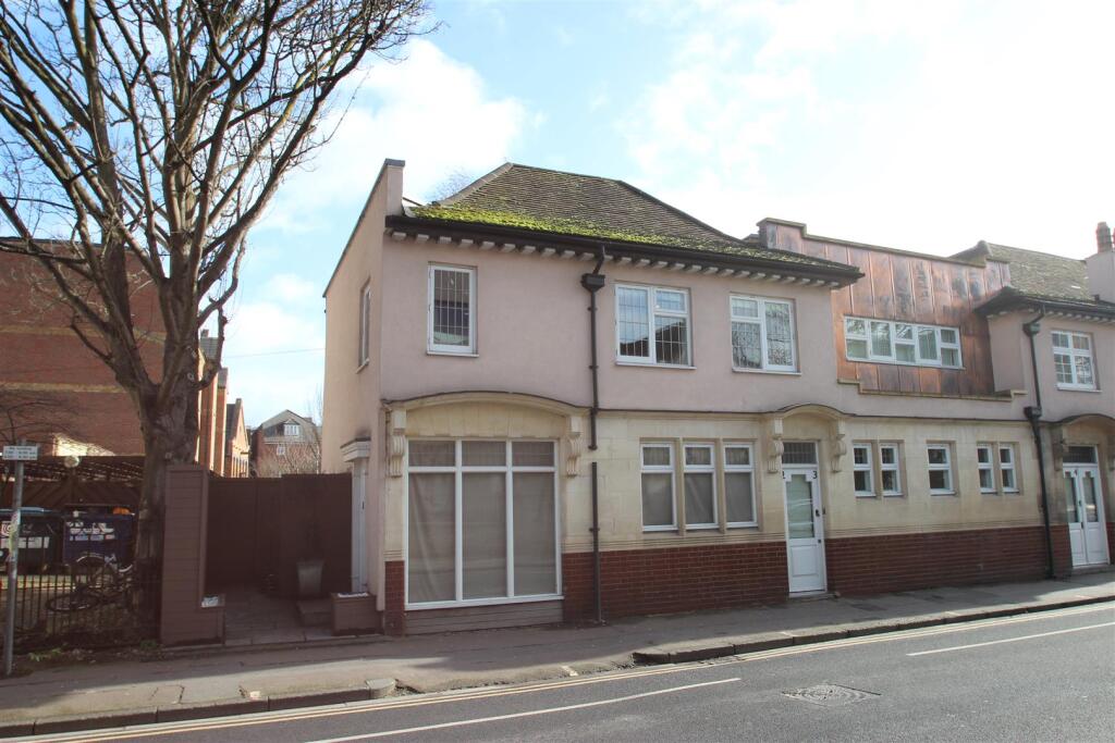 Main image of property: St Thomas Street