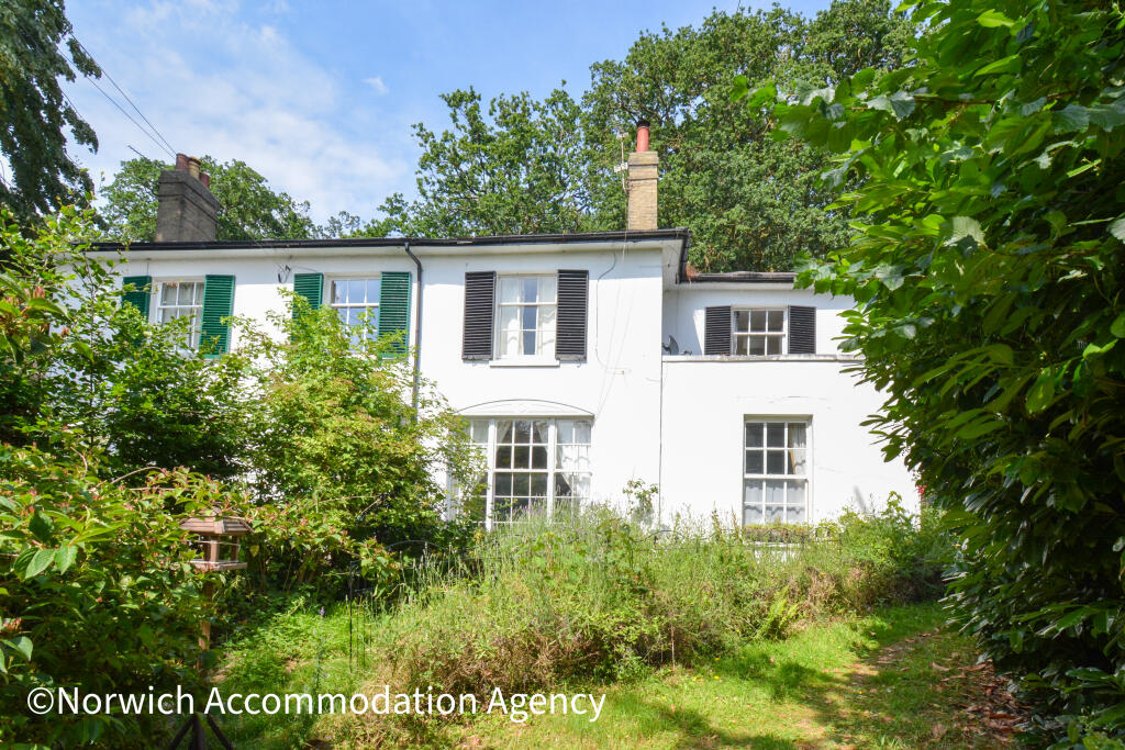 Main image of property: Thorpe Road, Norwich, Norfolk