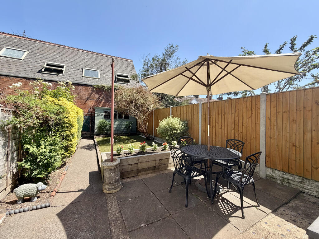 House in Taunton, North Town - View 4