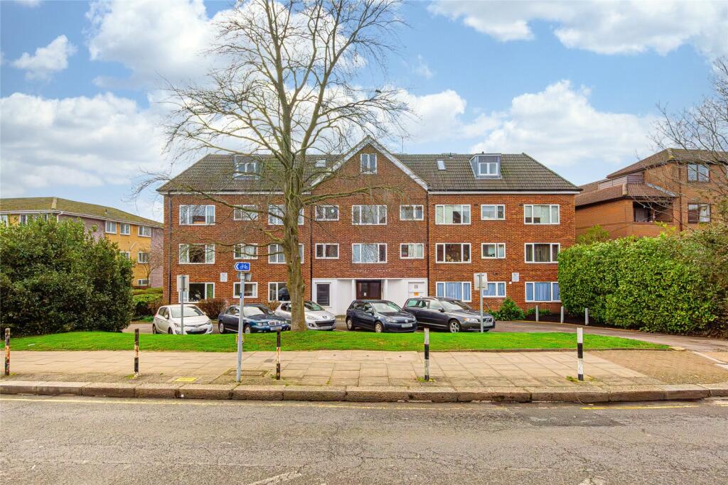 Main image of property: Finchley Lodge, Gainsborough Road, London, N12
