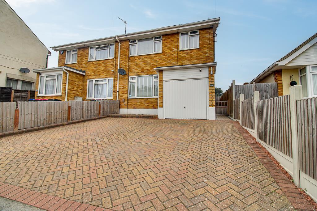 3-bed semi-detached on Rayleigh Road, Leigh-on-Sea, £425,000