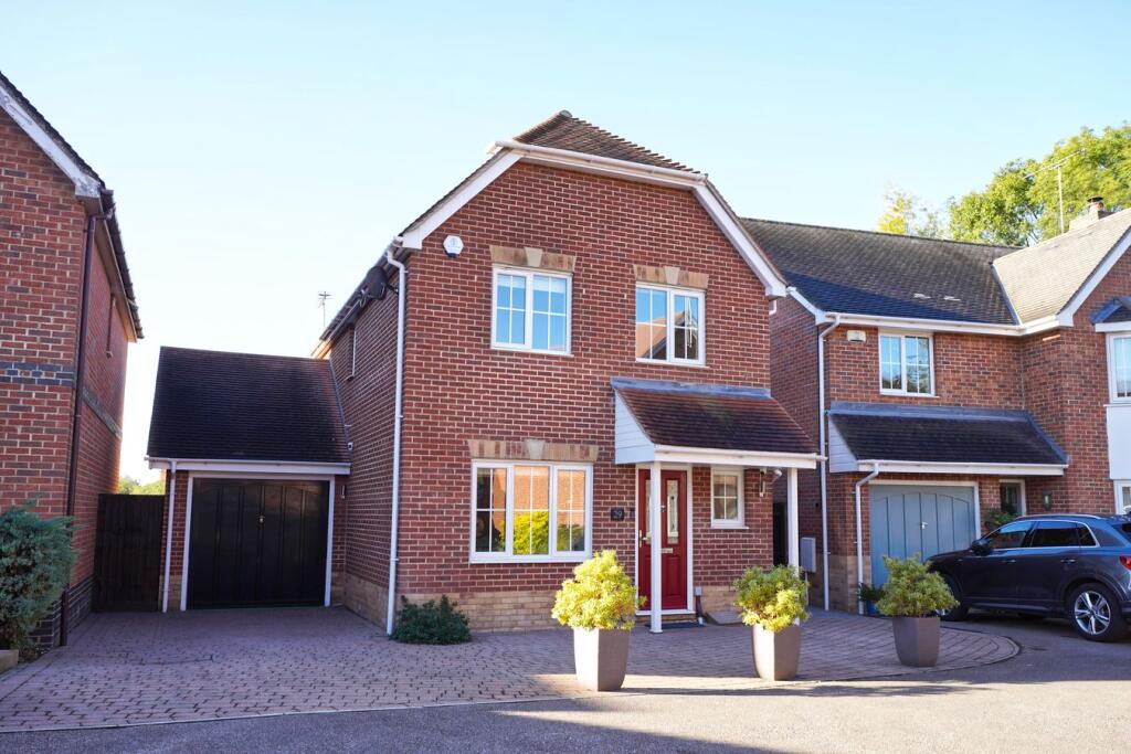 Main image of property: Luxford Place, Sawbridgeworth, CM21