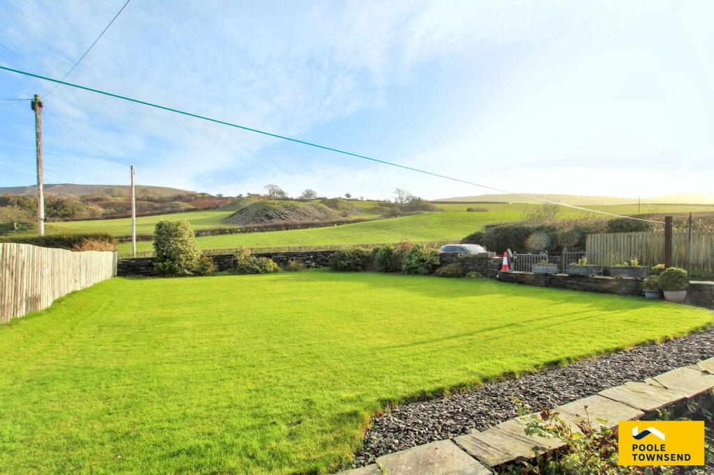 Wall End, Kirkby-in-Furness, LA17 7UJ photo 2